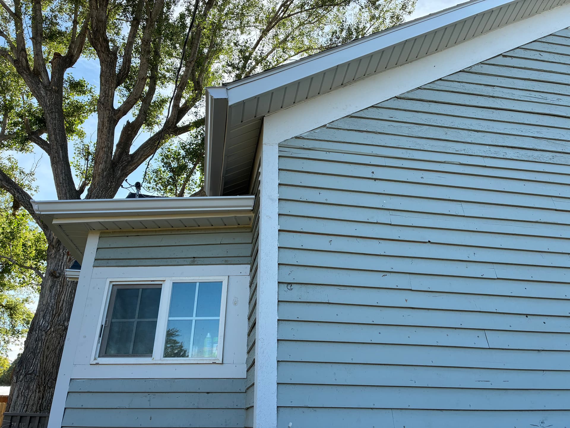 New Gutters, Fascia, and Leaf Guards on a Mini-Cassia Home