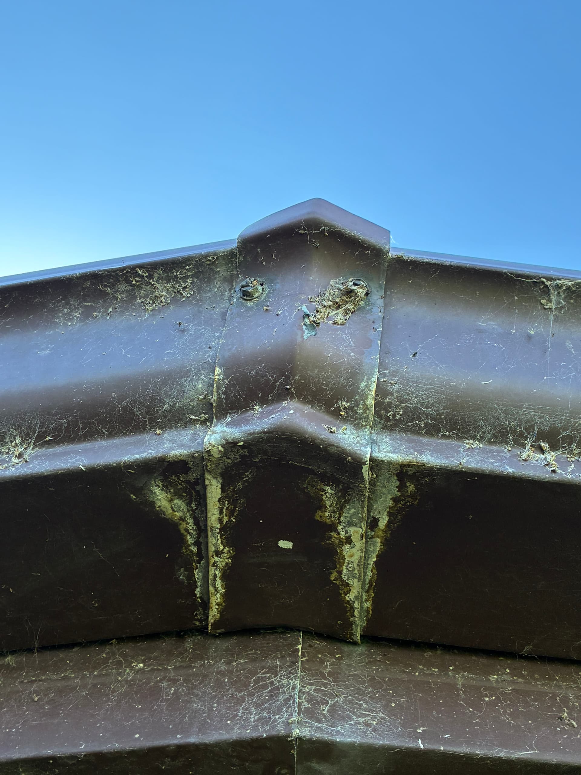 Clogged Gutters, Leaky Joints, and a Proper Fix That Lasts
