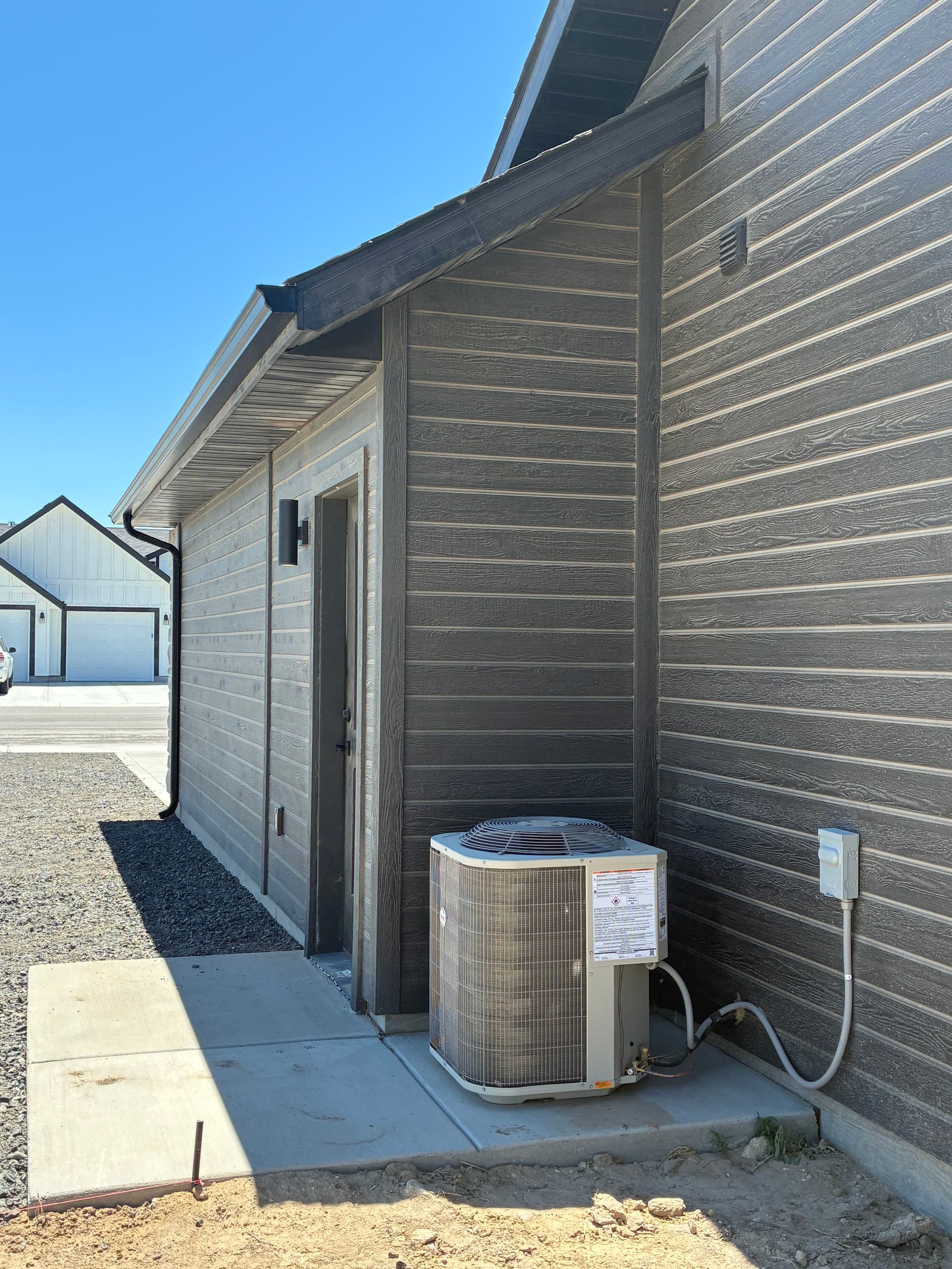 Gallery photos for New Home Gutter Installation Done Right in Magic Valley: Image #3